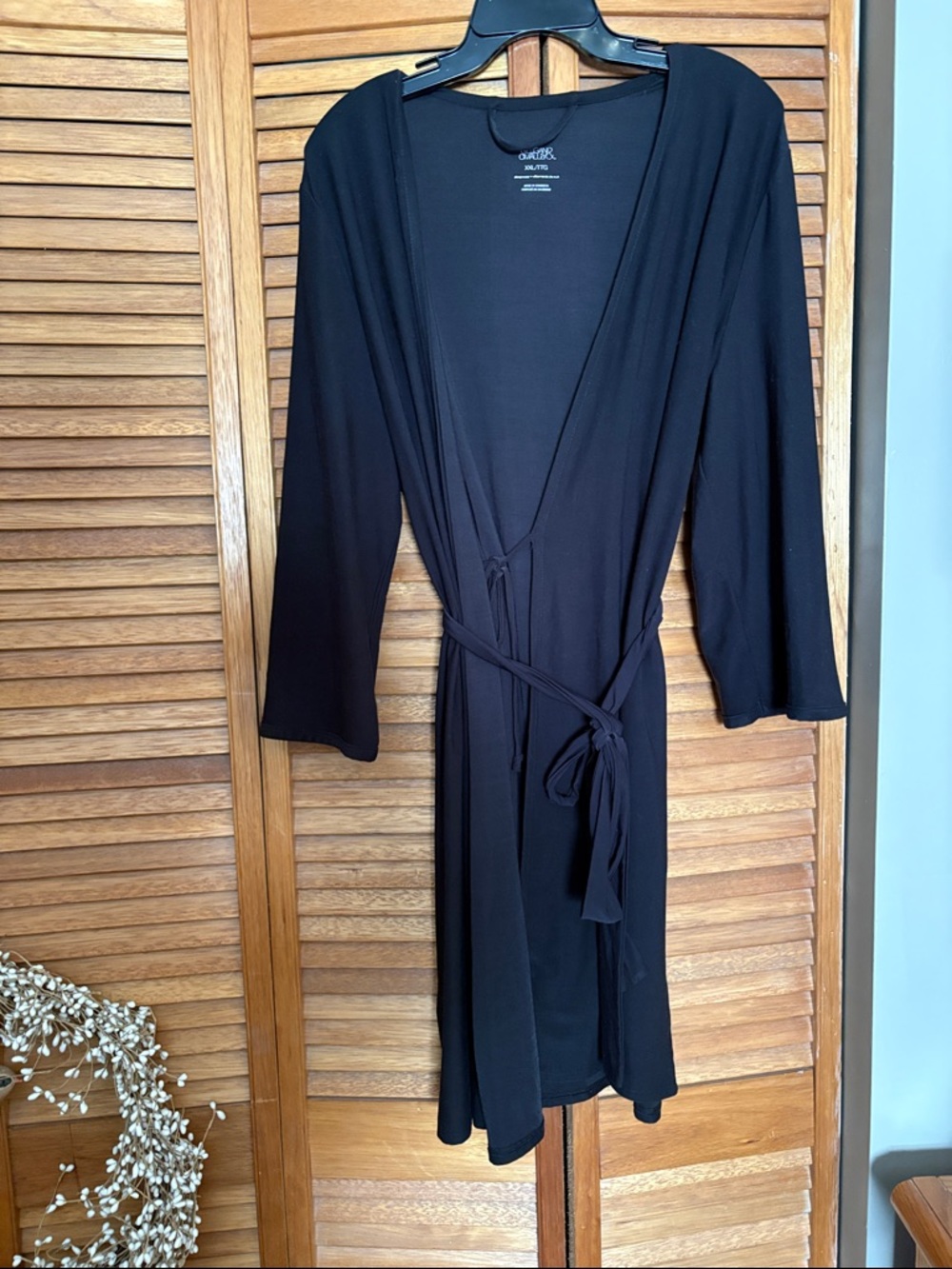Gilligan & O'Malley Black Wrap Robe with Tie Waist